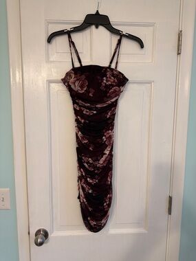 Teeze Me Burgundy Floral Ruched Mini Dress